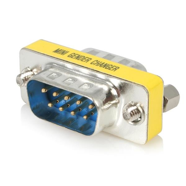 StarTech.com Slimline Serial DB9 Gender Changer - M/M STA-GC9SM