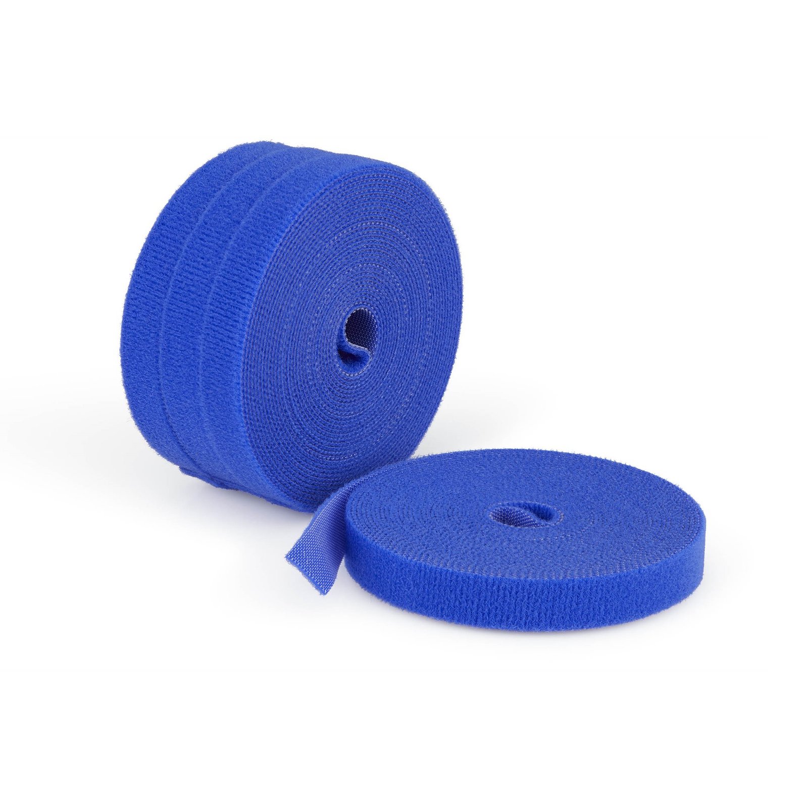 StarTech.com 4-pack 15ft (4.6m) Hook and Loop Roll, 0.5in Wide, Blue, Cut-to-Size Reusable Cable HKLP1505BL4PK